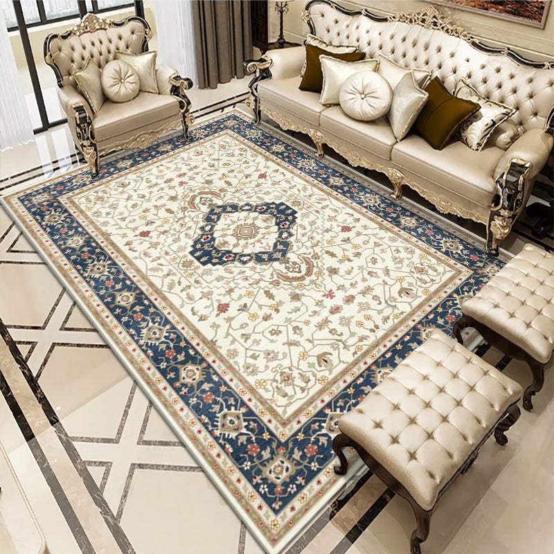 Luxury Vintage-Inspired Area Rug Kalsten