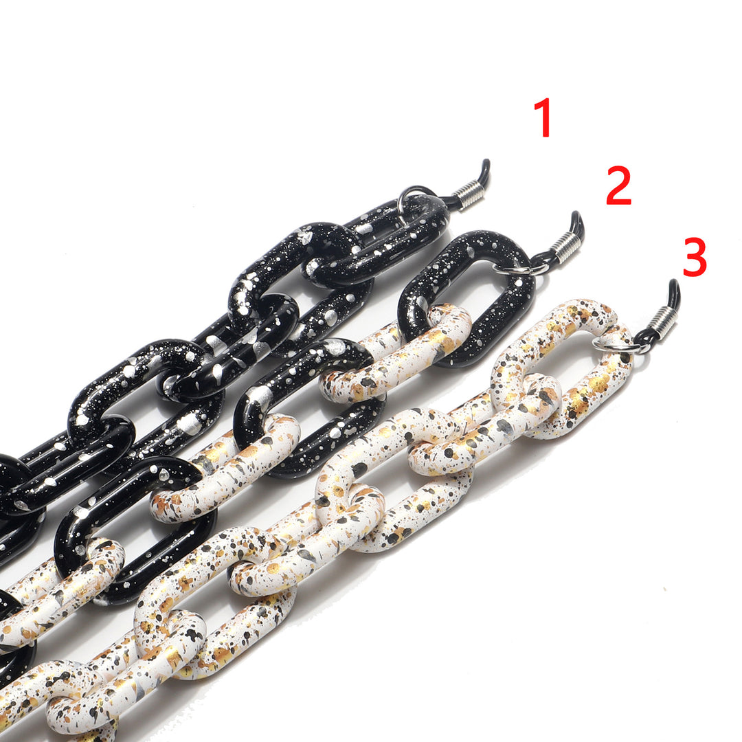 Fashionable Chunky Chain Eyewear Holder Kalsten