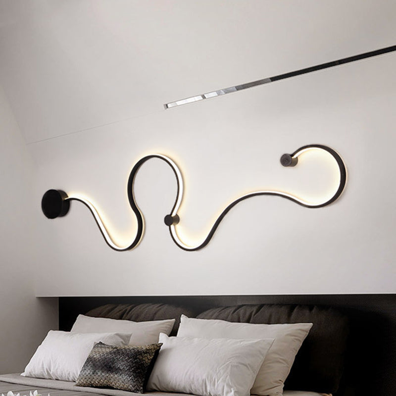 Metal Snake-Like Wall Sconce Lighting Simplicity 25.5"/50" W LED Wall Mount Lamp in Black, Warm/White Light | Kalsten