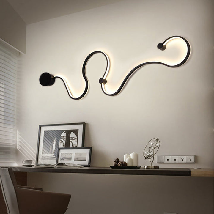 Metal Snake-Like Wall Sconce Lighting Simplicity 25.5"/50" W LED Wall Mount Lamp in Black, Warm/White Light | Kalsten