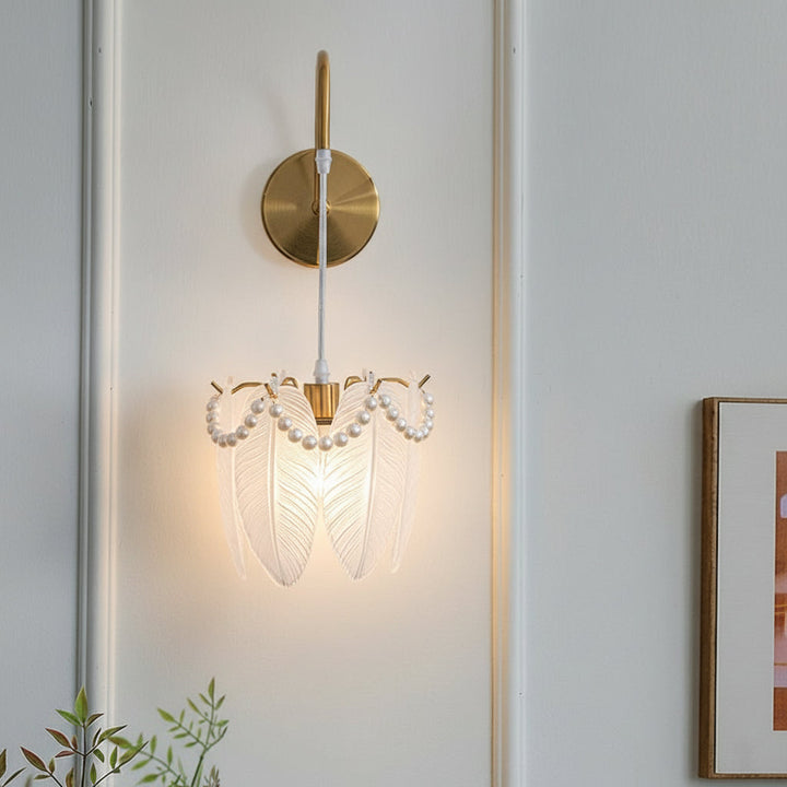 LED Wall Sconce Light – Nordic Glass Feather Leaf Art Deco (20x20cm / 7.9x7.9in) | Kalsten