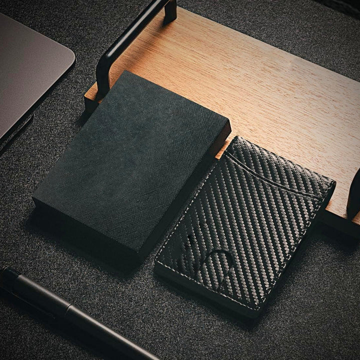 Kalsten | Theft-proof magnetic card holder made of genuine leather