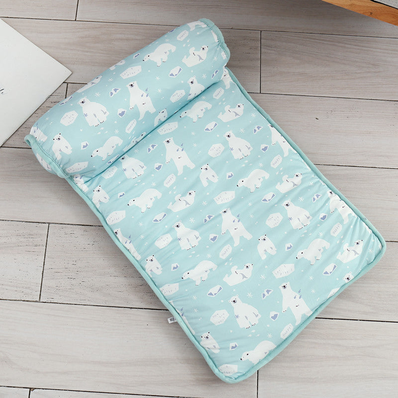 Cooling Mat Ice Silk for Dogs and Cats – Self-Cooling Without Electricity | Kalsten