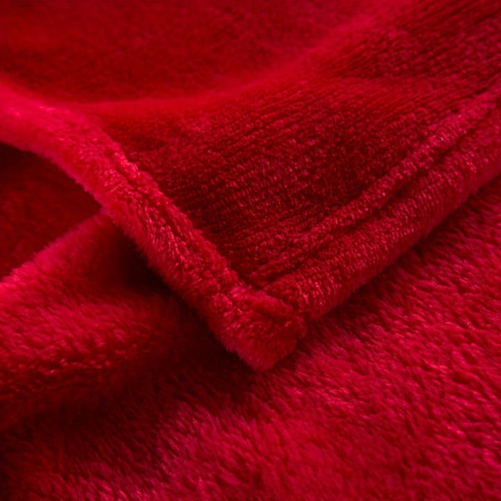 Cozy red flannel blanket – luxury and cozy warmth for comfortable nights | Kalsten