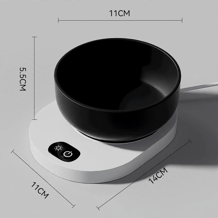 Heated drinking and feeding bowl for pets