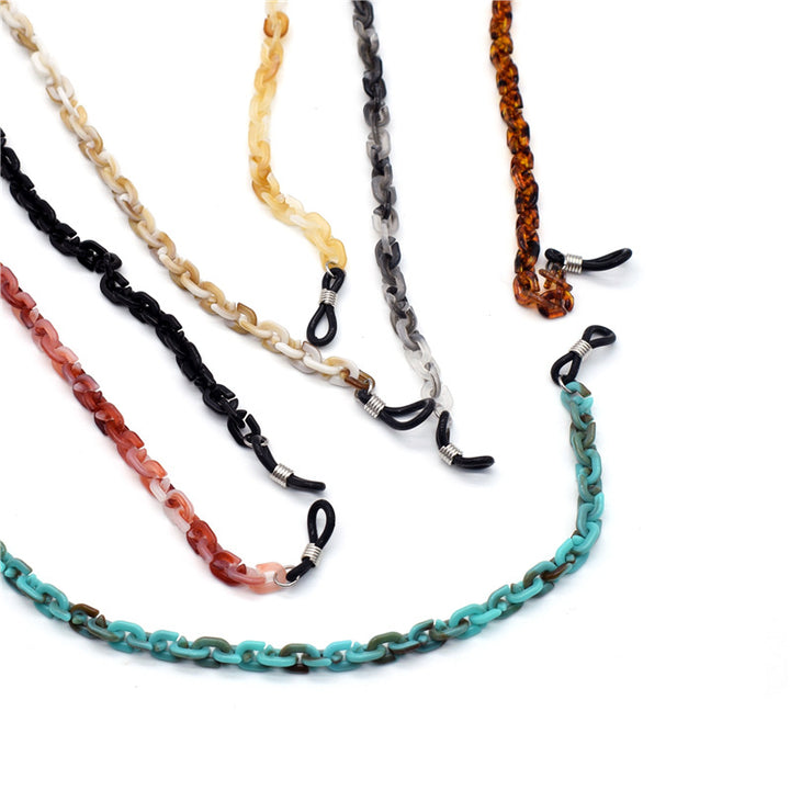 Fashionable Eyewear Chain Kalsten