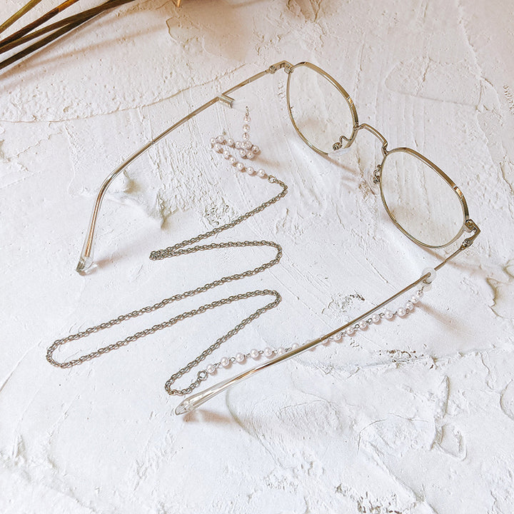Pearl and metal glasses strap Kalsten