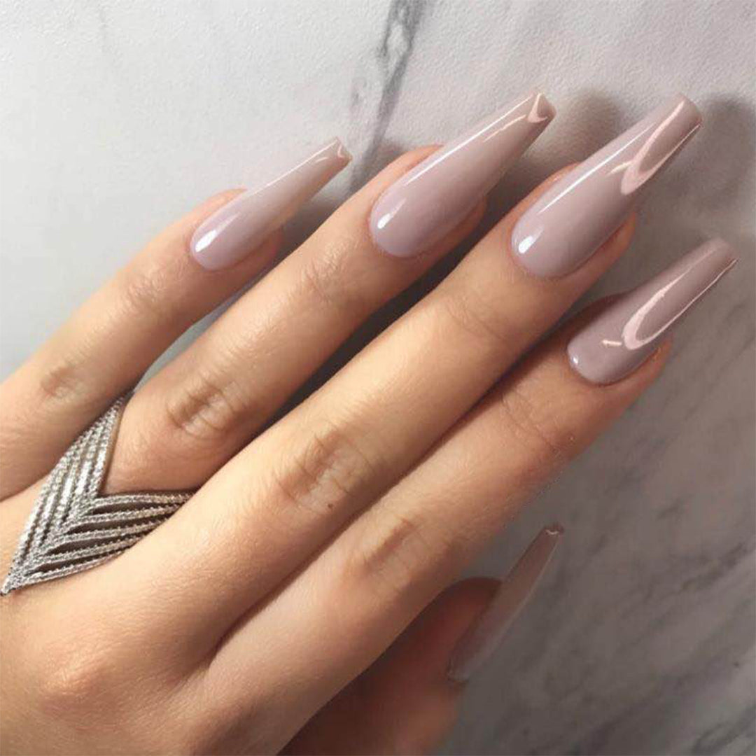 Glamorous artificial nails with high-gloss finish Kalsten