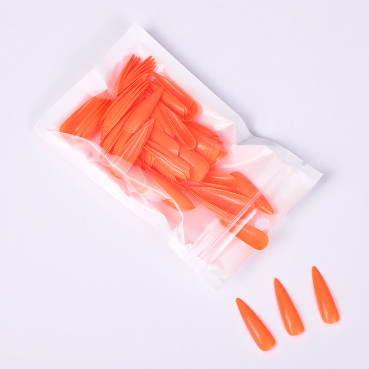 Artificial nails in elegant stiletto style Kalsten