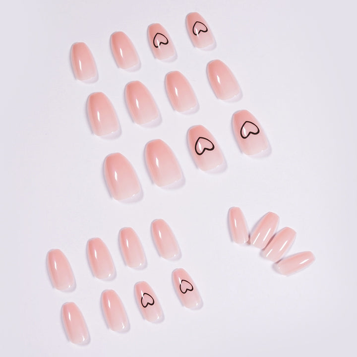 Artful Nail Art with Delicate Hearts Kalsten
