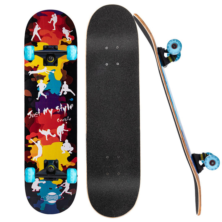 Sturdy Graphic Skateboard Kalsten