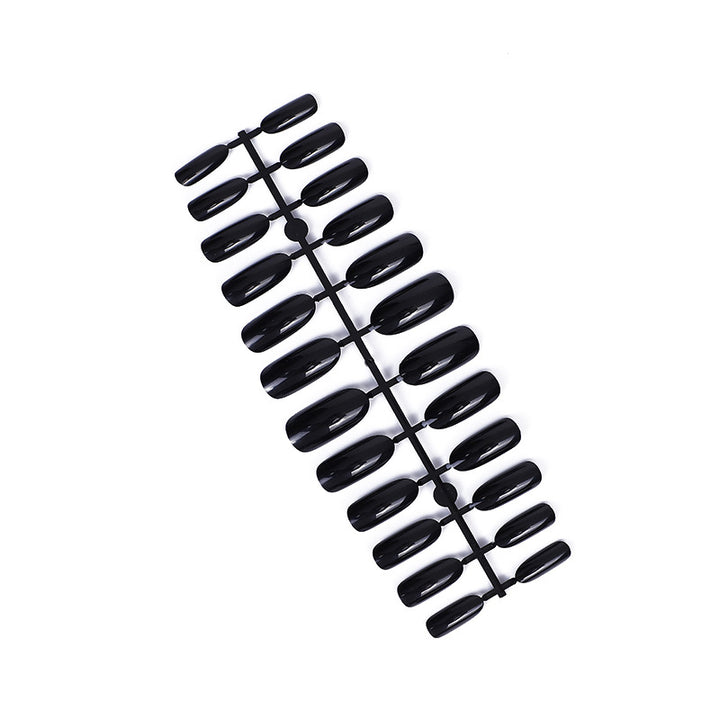 Artificial nails in elegant design Kalsten
