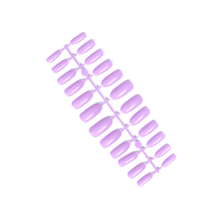 Artificial nails in elegant design Kalsten