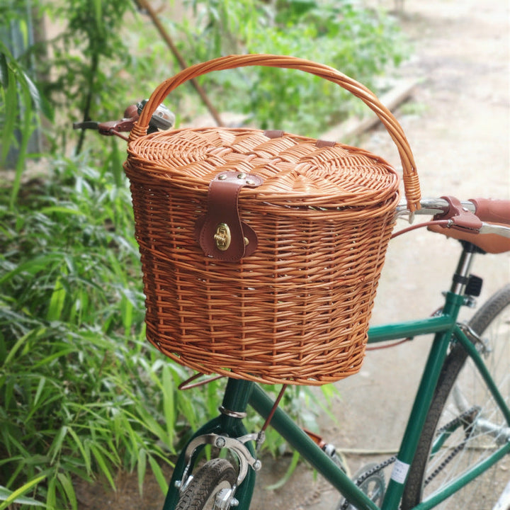 woven rattan bicycle front basket with quick-release mounting system Kalsten