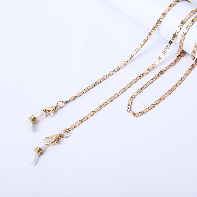 Necklace with beads and transparent pendants Kalsten