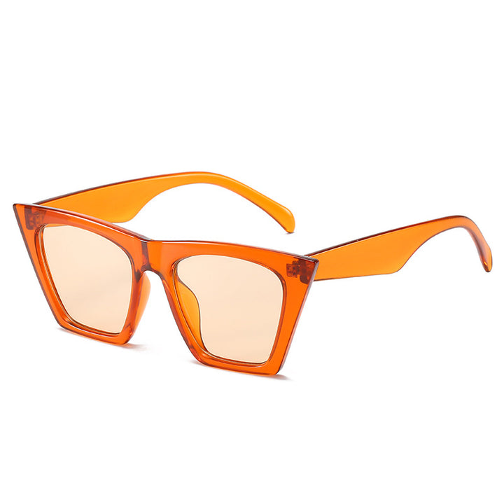 Ladies stylish sunglasses in striking leopard print Kalsten