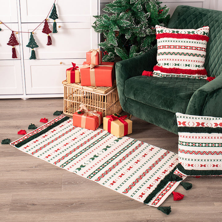 Festive Flatwoven Runner with Tassels and Nordic Zigzag and Heart Pattern