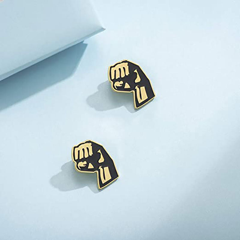 Statet Fist Symbol Brooch Kalsten