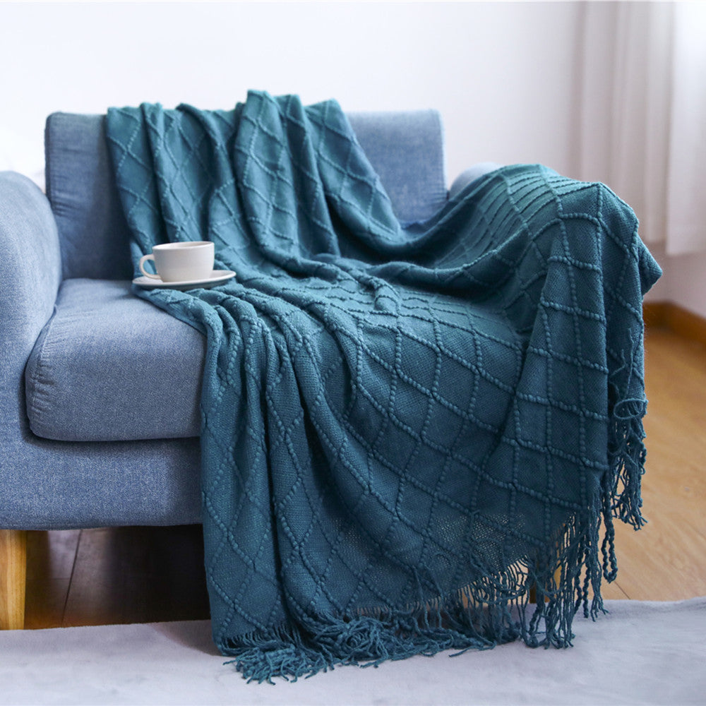 Women’s knitted blanket with textured wave pattern Kalsten