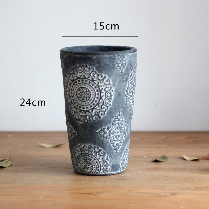 Elegant flower vase made of ceramic Kalsten