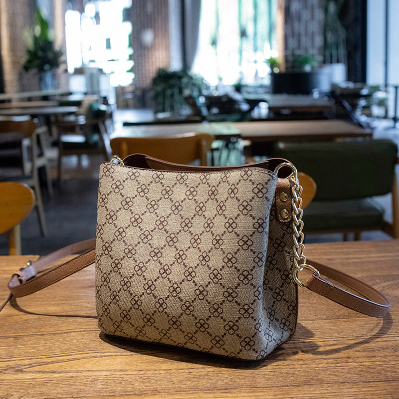 Chic Textured Crossbody Bag