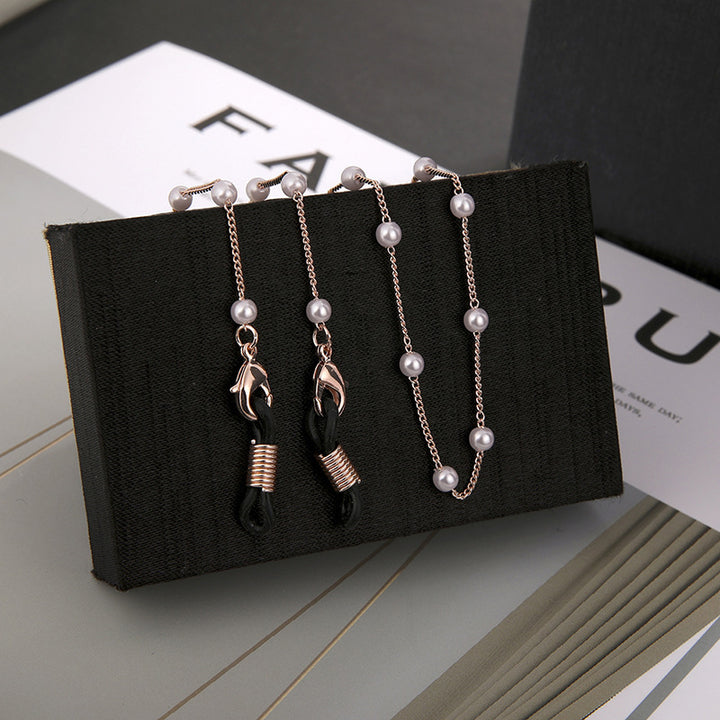 Elegant Pearl Chain Eyewear Holder Kalsten