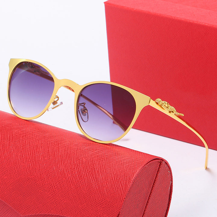Women's corrective glasses with exclusive cat-eye frame and luxurious accents Kalsten