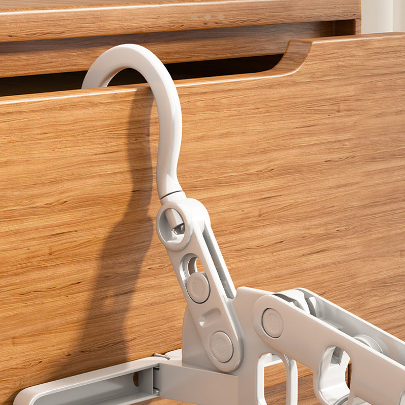 HangProx Hangers — Never wrinkled clothes while traveling again, always perfectly styled and super space-saving! | Kalsten
