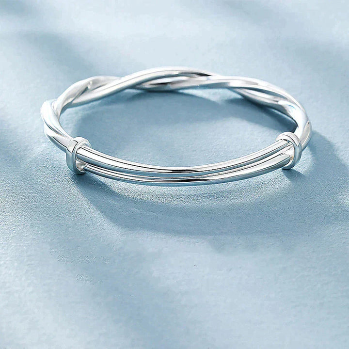 Elegant Twisted Silver Bracelet Kalsten