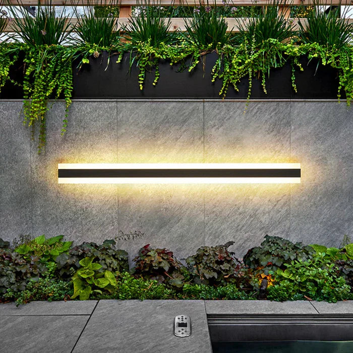 RainGuard Light - Sustainable Weather-Resistant Wall Lamp | Kalsten