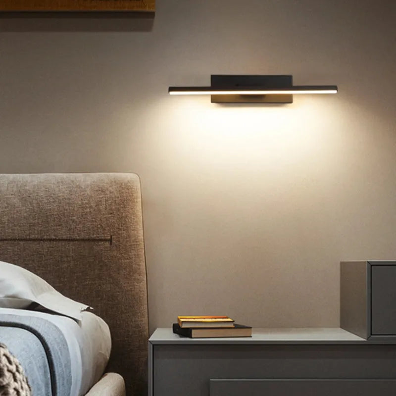 LuxeGlow Wall Lamp - Elegant Wall Lamp with Flexible Lighting for Modern Interior Kalsten
