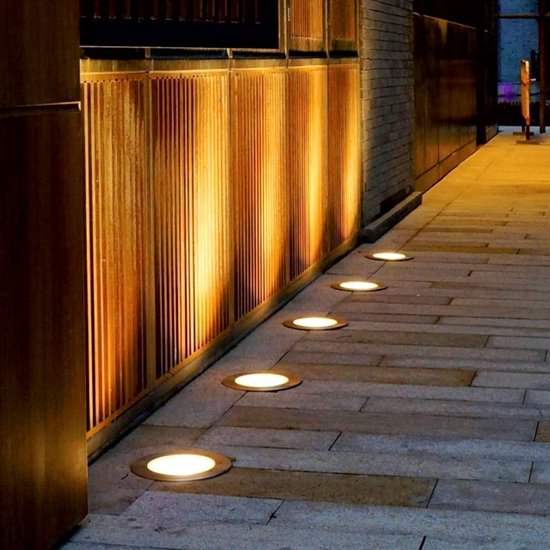 Wireless LED Solar Garden Lights Deluxe - Create the perfect atmosphere in your garden! Kalsten