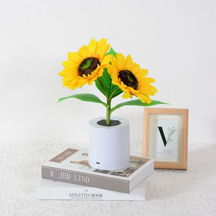 Shimmering Sunflower LED Table Lamp | Kalsten