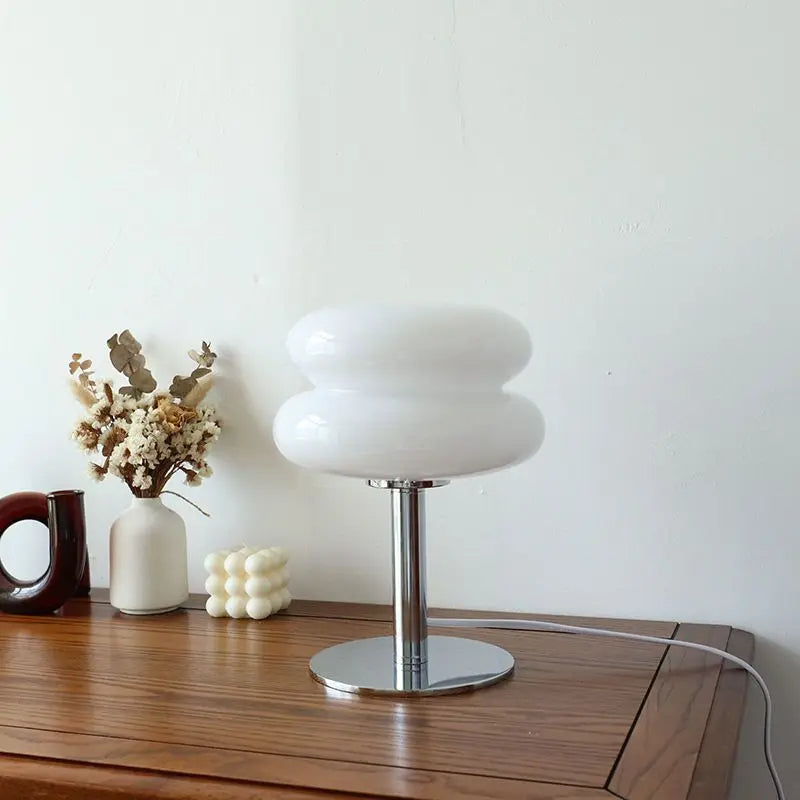 Italian Bauhaus table lamp | Cordless LED table light | Kalsten