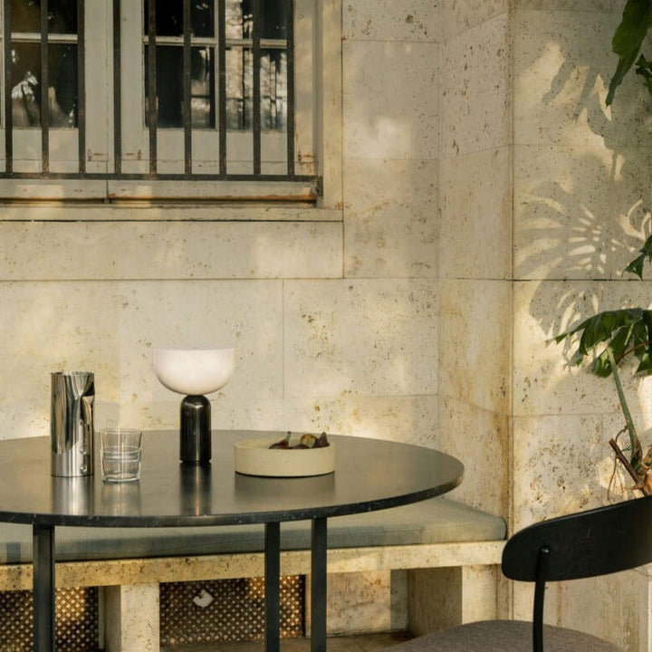 Kalsten | MarbleLuxe Lamp - Luxurious Marble Table Lamp with Golden Accents