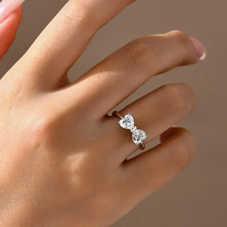 Kalsten | S925 Moissanite Feminine Bow Ring