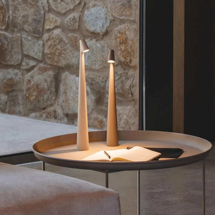 Modern Red Metal LED Table Lamp Kalsten