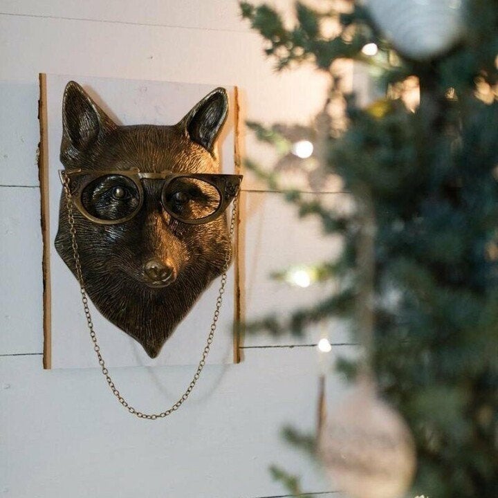 ArtBeest Animal Head Wall Decoration – Hand-Painted Playful Figures Made of Resin | Kalsten