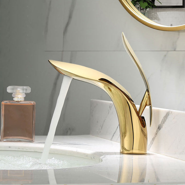 Kalsten | Brass 1-Hole Basin Faucet Lever Handle Sink Faucet Round Modern Faucet for Bathroom
