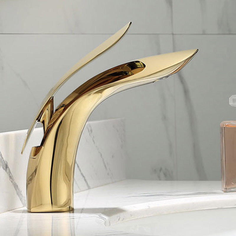 Kalsten | Brass 1-Hole Basin Faucet Lever Handle Sink Faucet Round Modern Faucet for Bathroom