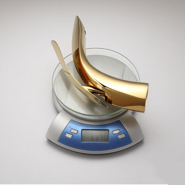 Kalsten | Brass 1-Hole Basin Faucet Lever Handle Sink Faucet Round Modern Faucet for Bathroom