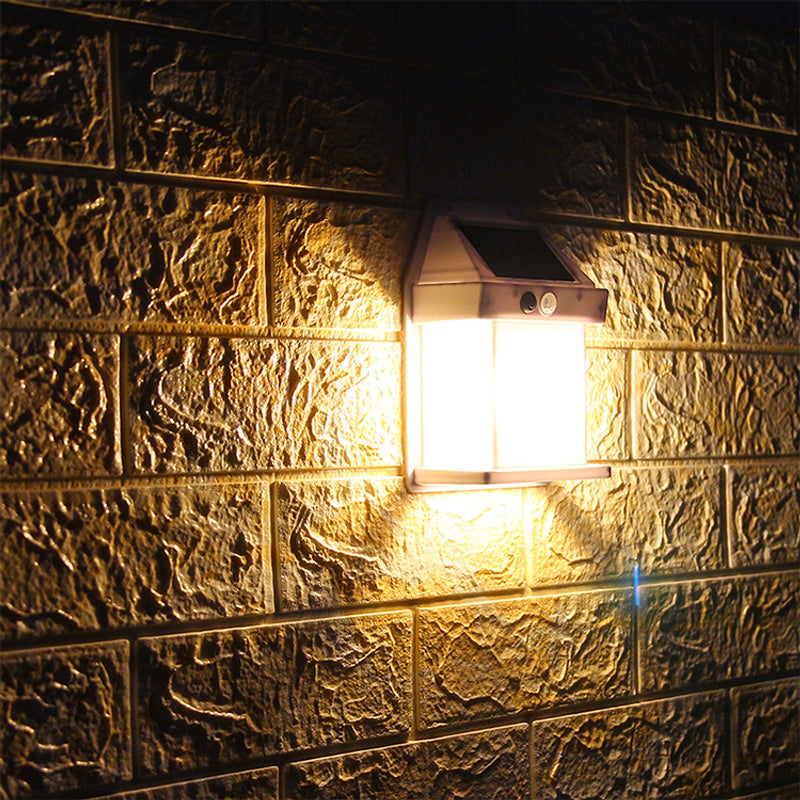 Solar Wolfram Wall Light | Kalsten