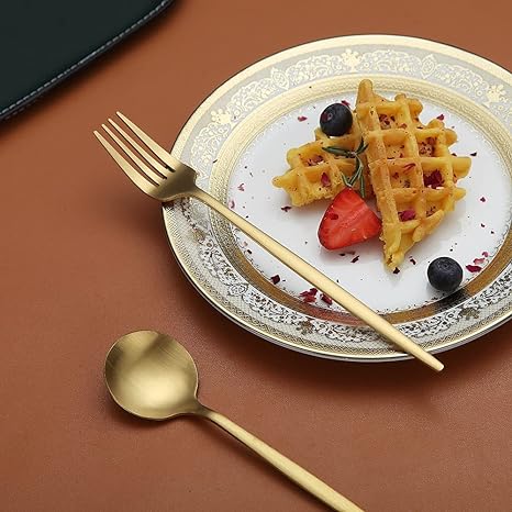 Modern Luxe Cutlery Set of Stainless Steel in Stylish Colors Kalsten