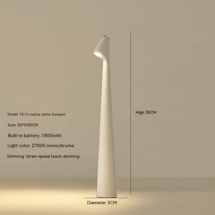 Modern Red Metal LED Table Lamp Kalsten