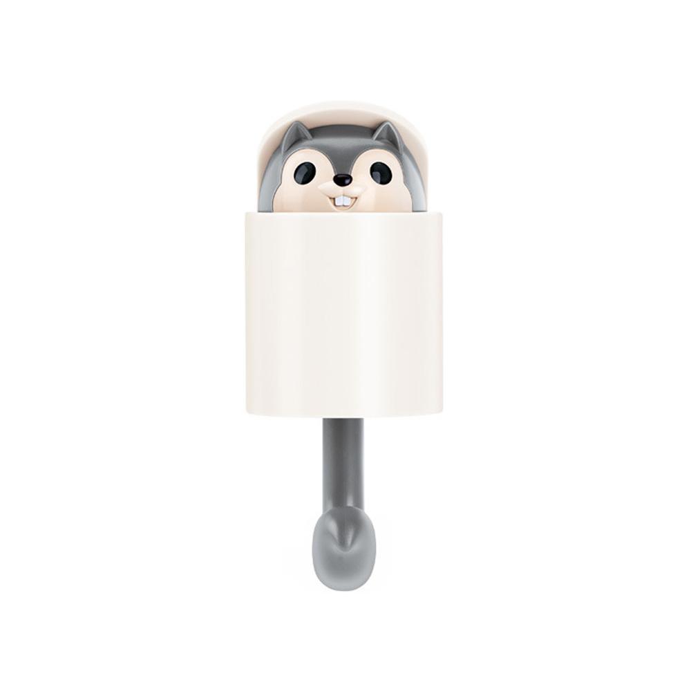 Cute Squirrel Decoration Hook | Kalsten