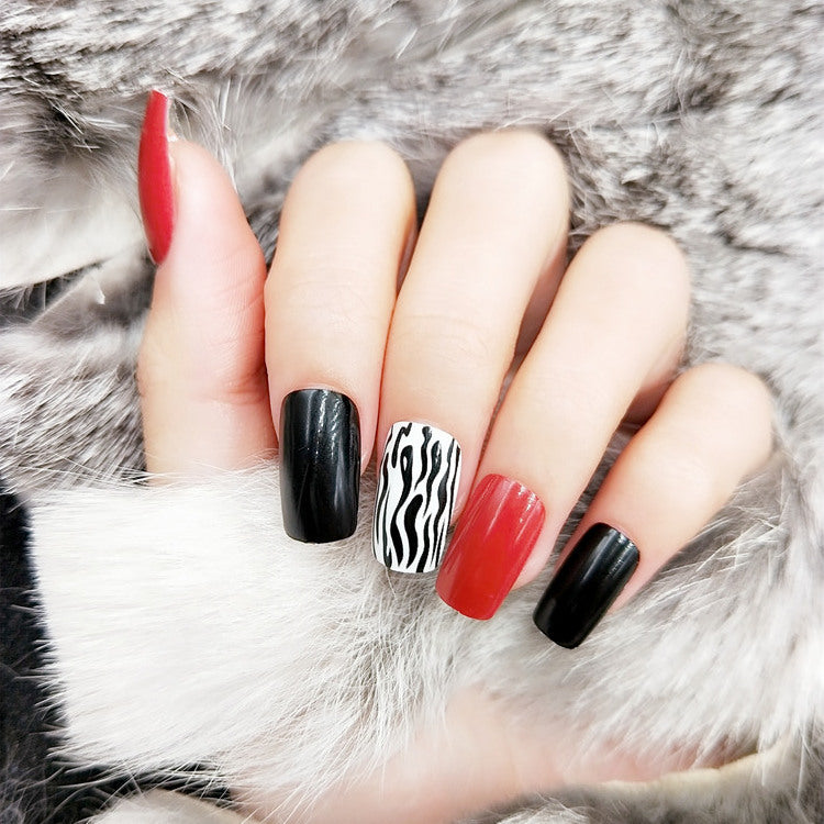Artistic Colorful Press-On Nail Set