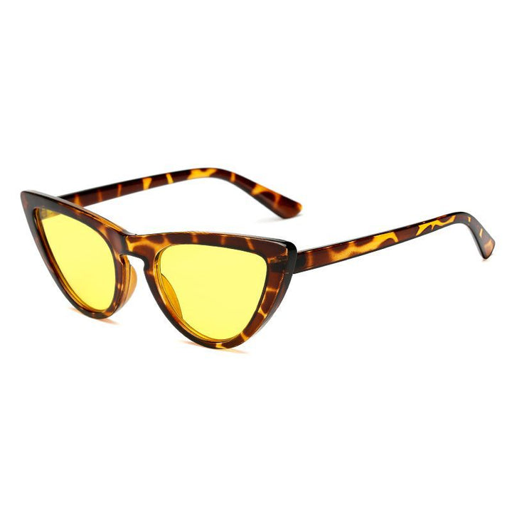 Women's Cat-Eye Sunglasses in a Stylish Design with High-Quality Lenses Kalsten