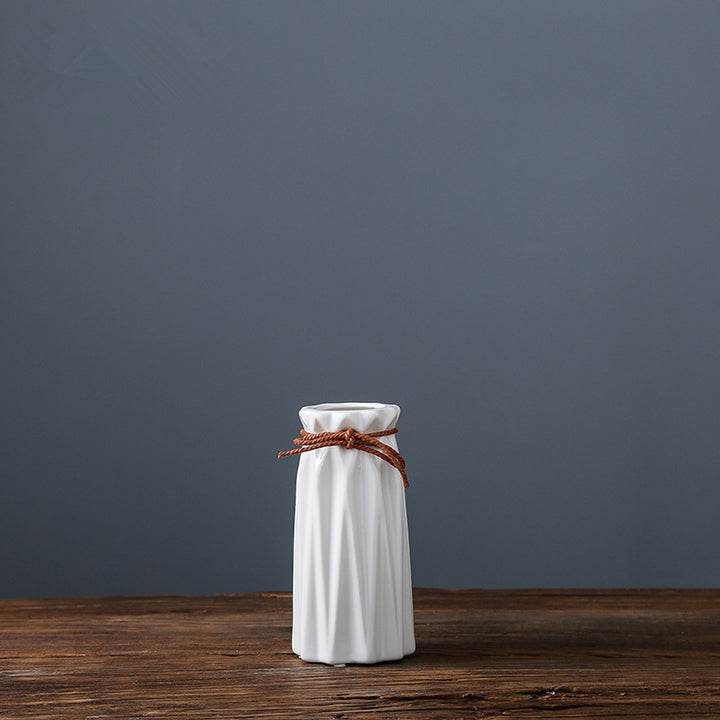 Stylish decorative vase Kalsten