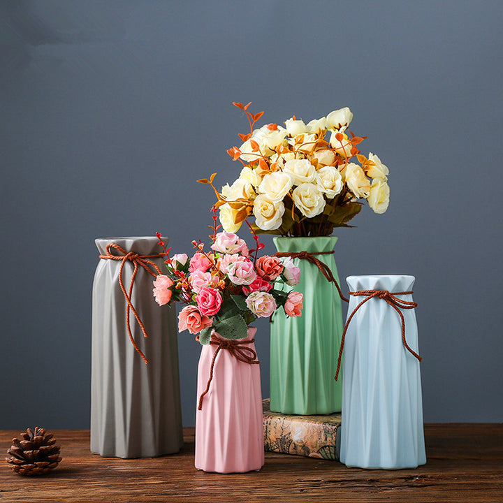 Stylish decorative vase Kalsten