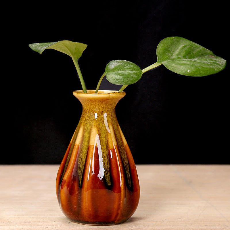 Elegant Handcrafted Ceramic Flower Vase Kalsten